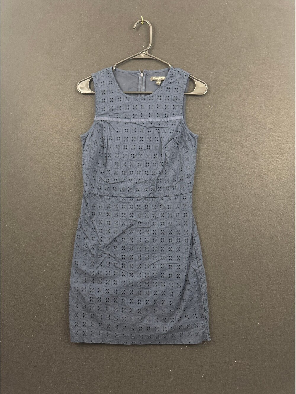 Banana Republic Navy Blue Eyelet Sleeveless Dress Size 2